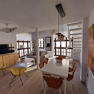 Apartment Dona Elvira Carreteria, Málaga
